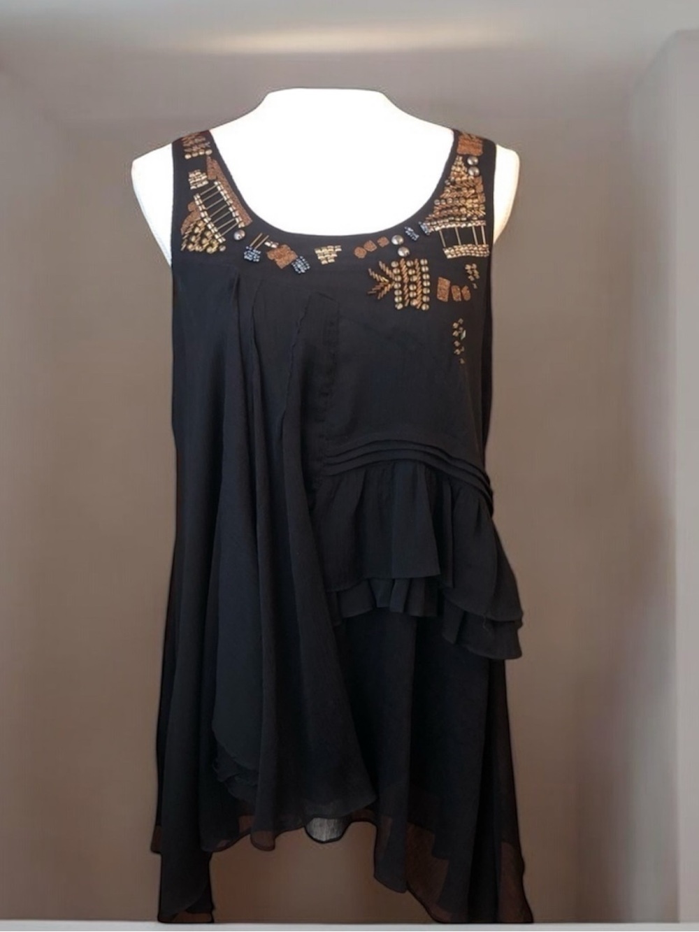 Tramp Woman Black Sleeveless Ruffle Bohemian Tunic